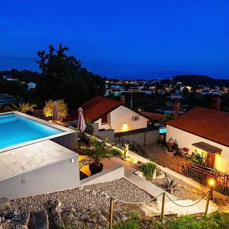 Srok Apartments With Pool Kastav Exterior photo