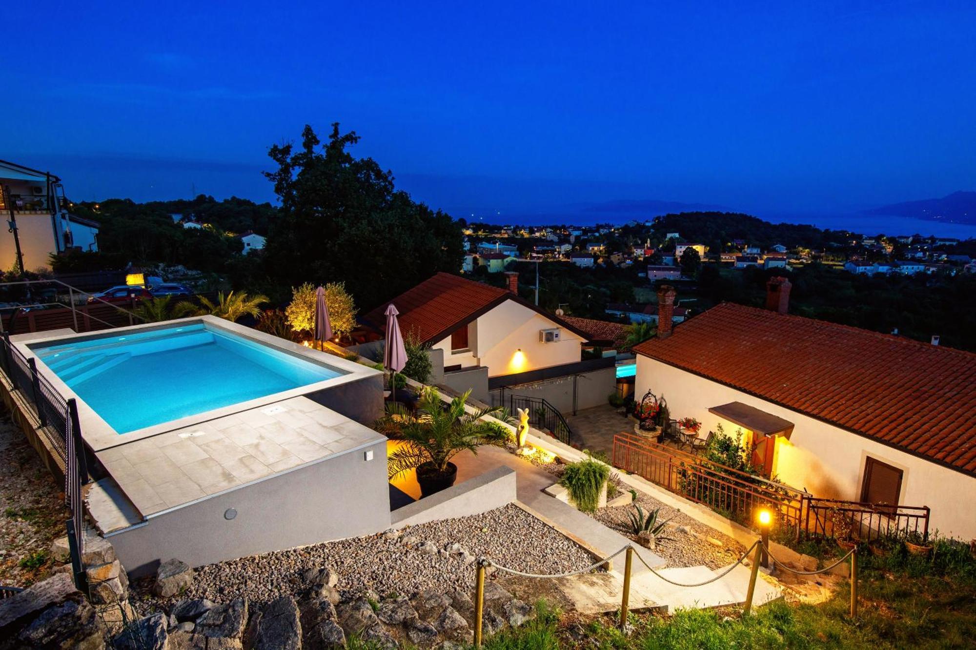 Srok Apartments With Pool Kastav Exterior photo