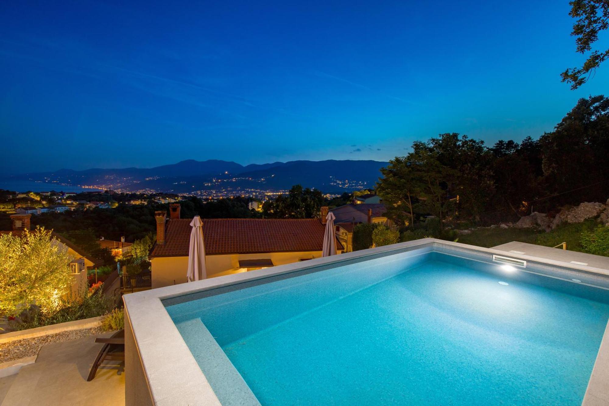 Srok Apartments With Pool Kastav Exterior photo